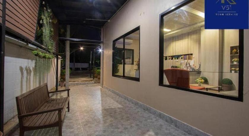 V51 Hotel Nakhon Ratchasima Luaran gambar